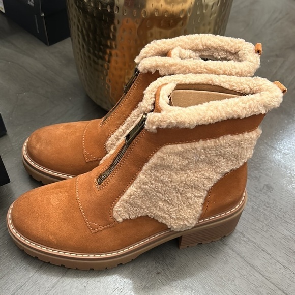 Naturalizer Tawny Brown Jett Suede Boot - Picture 6 of 8